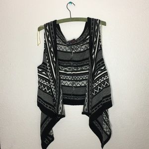 Material Girl Sleeveless Cardigan Size XL